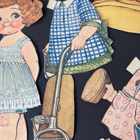Vintage | Dolly Dingle Paper Doll Collection - Picture 7 of 8